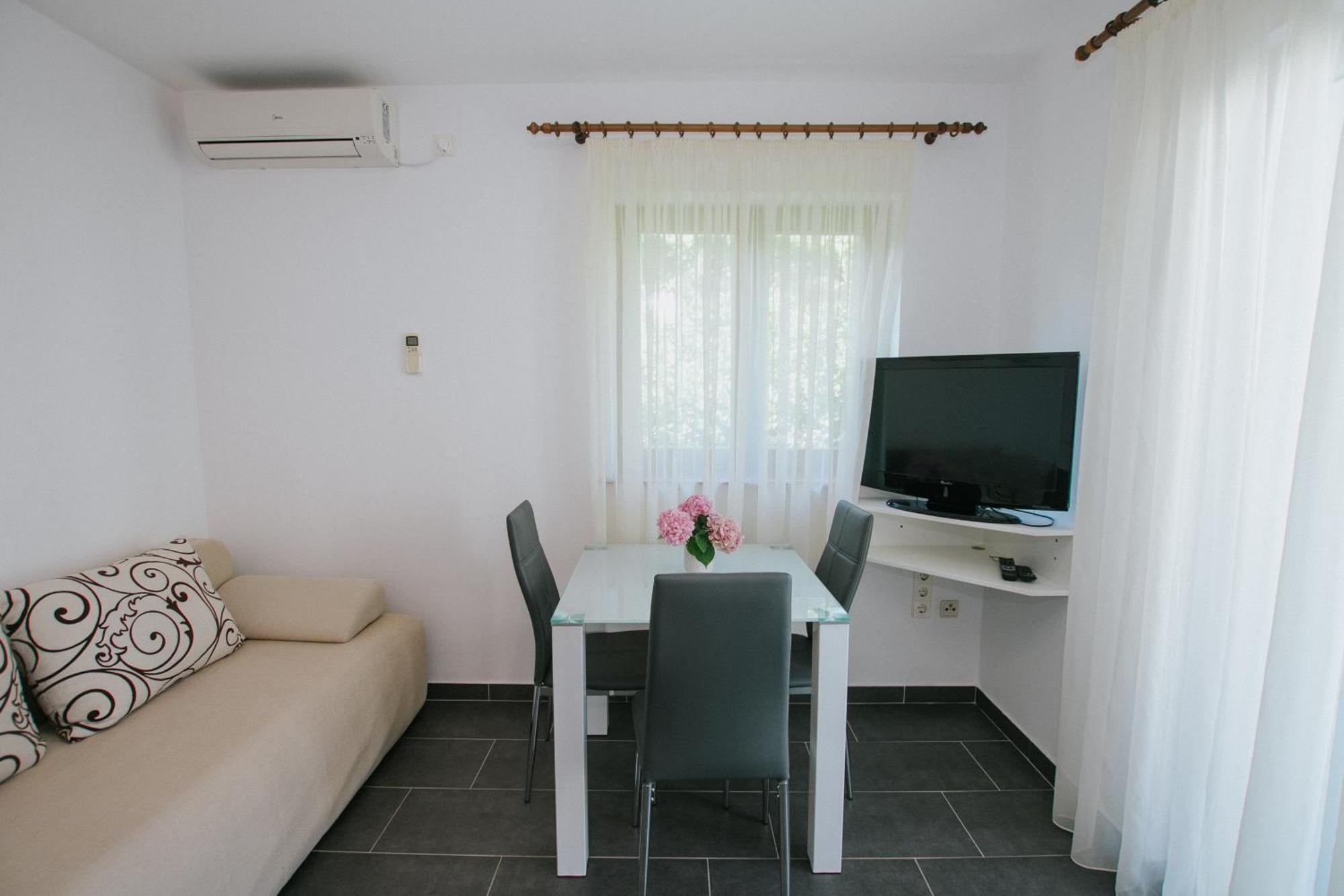 Apartment Civadelic
