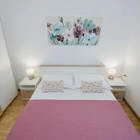 Apartments Civadelic Trogir Exterior photo