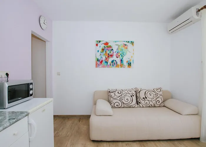 Apartments Civadelic