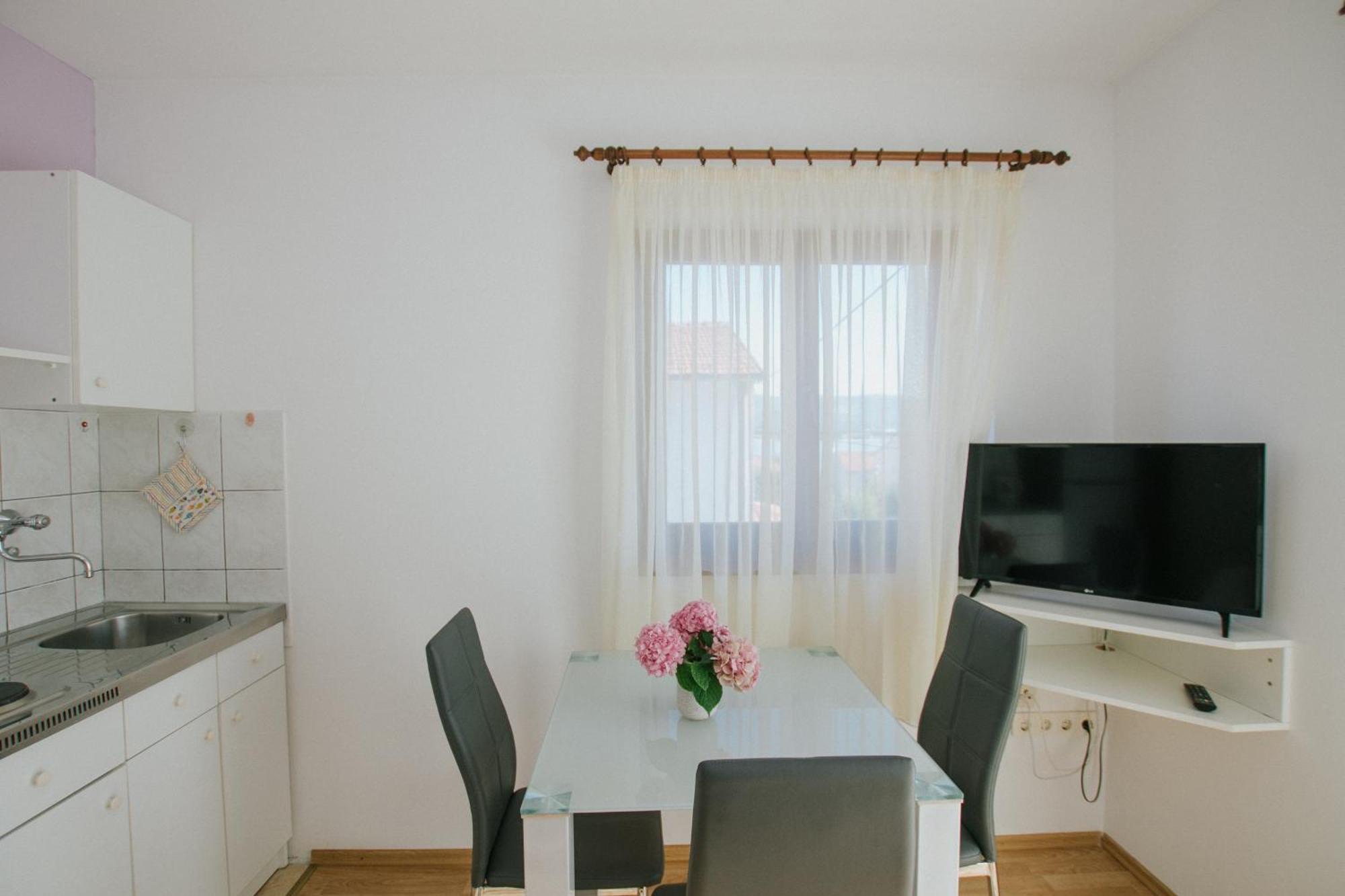 Apartment Civadelic *